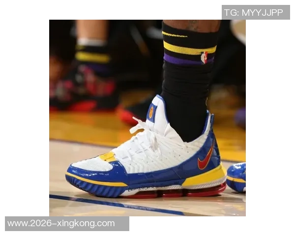 安踏向库里团队寄送球鞋包括欧文签名鞋引发关注