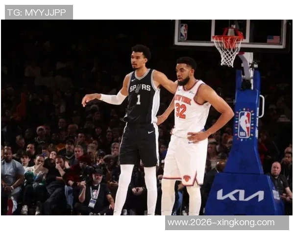 名记称哈珀与卡斯尔为马刺非卖品他们将与文班携手打造新辉煌